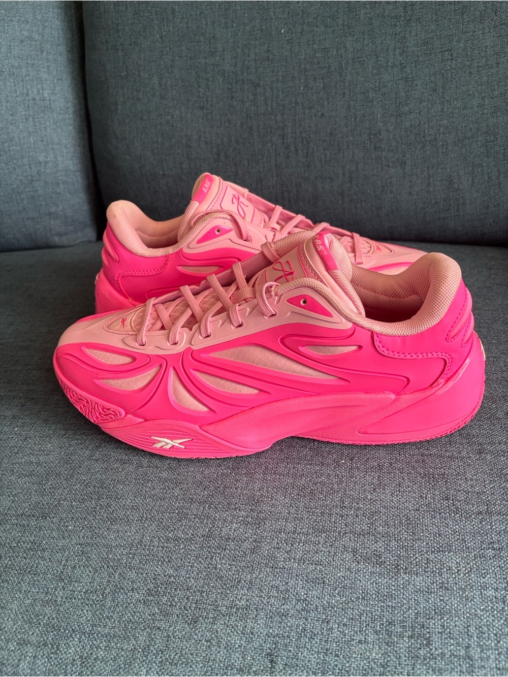 ANGEL REESE Pink Athletic Sneakers - Stylish Comfort MENS SIZE 9.5